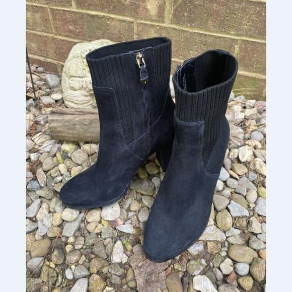 VIONIC WOMEN'S ANKLE HIGH BLACK SUEDE BOOTS, KAYLEE SDE KNIT, SIZE 8.5 - Picture 2 of 12